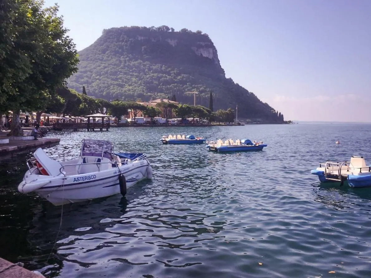Apartment Appartamento Iris Garda  Italy